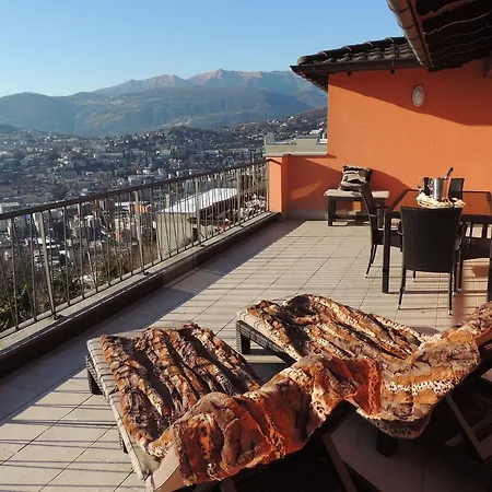 Sonniges Paradies Mit Seeblick Und Panoramaterrasse