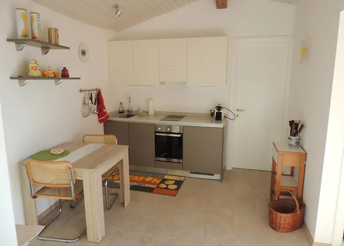 Апартаменты Sonniges Paradies Mit Seeblick Und Panoramaterrasse